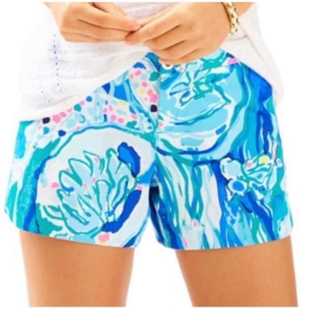 Lilly Pulitzer Adie Short Size 2